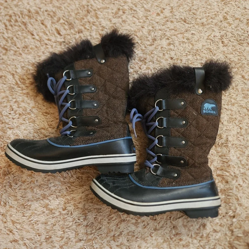 Sorel Tofino Herringbone Winter Boots Women 7 Brown Black Waterproof Faux Fur